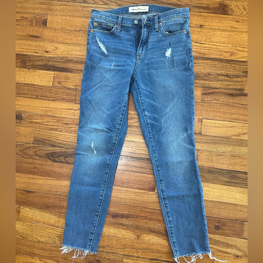 Gap 1969 Distress Raw Hem True Skinny Ankle Jeans